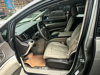 Buick GL8 2013, 178000 км, за 5575.61 USD - фото 10