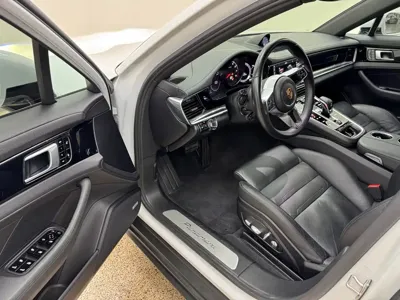 Porsche Panamera 2018, 90000 км, за 58121.3 USD - фото 13