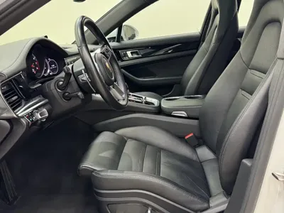 Porsche Panamera 2018, 90000 км, за 58121.3 USD - фото 14