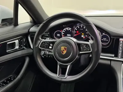 Porsche Panamera 2018, 90000 км, за 58121.3 USD - фото 21