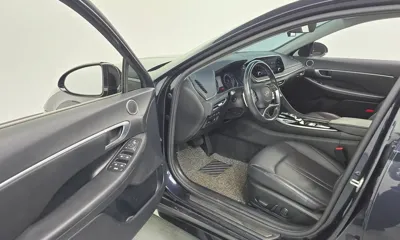 Hyundai Sonata 2020, 58445 км, за 10831.04 USD - фото 10