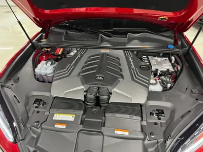 Lamborghini Urus 2025, 44 км, за 307234.85 USD
