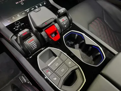 Lamborghini Urus 2025, 44 км, за 305238.29 USD - фото 12