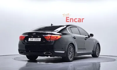 Kia K9 2013, 185450 км, за 3872.92 USD