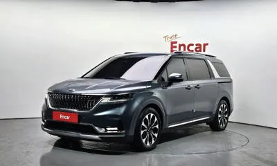 Kia Canival · 2021 год