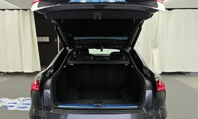 Audi e-tron 2023, 5134 км, за 51228.3 USD - фото 20