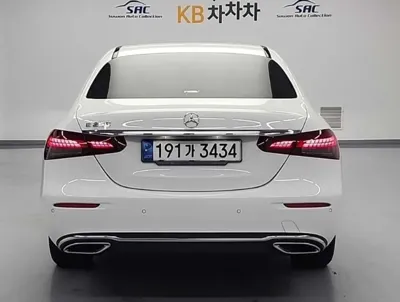 Mercedes-Benz E-Class 2021, 79319 км, за 22305.37 USD