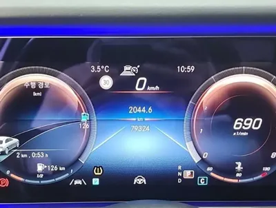 Mercedes-Benz E-Class 2021, 79319 км, за 22305.37 USD - фото 6
