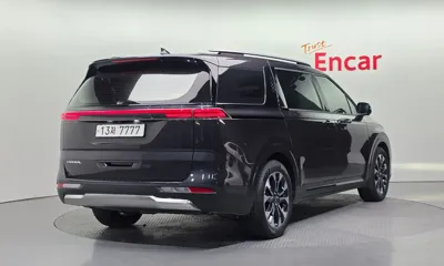 Kia Canival 2023, 16587 км, за 23178.79 USD