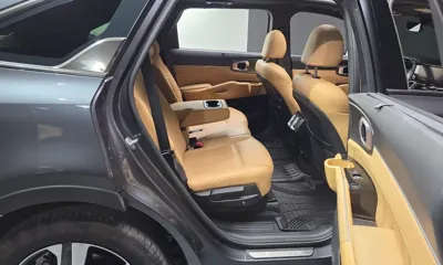 Kia Sorento 2023, 69501 км, за 20808.72 USD - фото 11