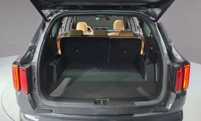 Kia Sorento 2023, 69501 км, за 20808.72 USD - фото 19