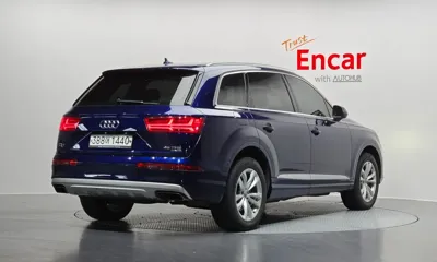 Audi Q7 2019, 159346 км, за 14674.79 USD
