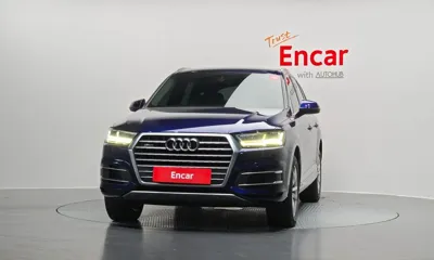 Audi Q7 2019, 159346 км, за 14674.79 USD