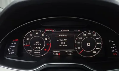Audi Q7 2019, 159346 км, за 14674.79 USD - фото 8