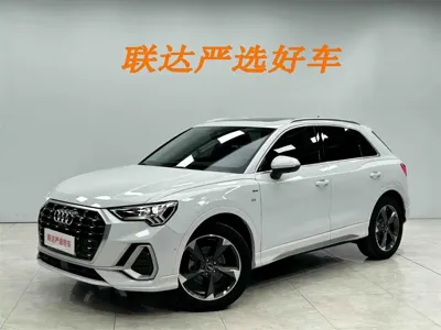 Audi Q3 · 2022 год