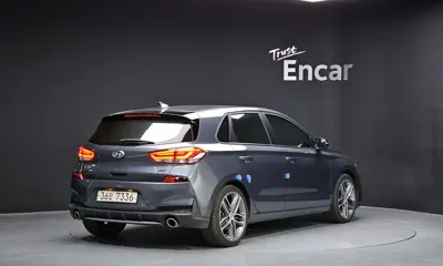 Hyundai i30 2019, 32526 км, за 11777.66 USD