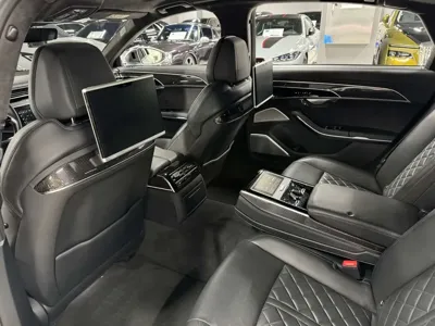 Audi S8 2020, 39700 км, за 59051.47 USD - фото 14