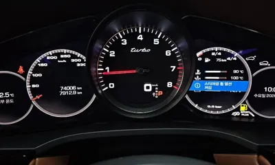 Porsche Cayenne 2020, 74006 км, за 51069.98 USD - фото 8