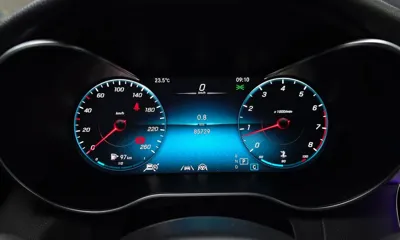 Mercedes-Benz C-Class 2021, 85729 км, за 17545.34 USD - фото 8