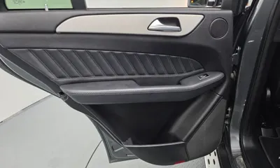Mercedes-Benz GLE-Class 2018, 131143 км, за 20349.22 USD - фото 25