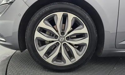 Renault-KoreaSamsung SM6 2016, 159350 км, за 4098.36 USD