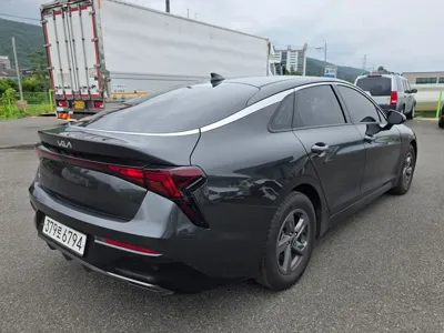 Kia K5 2024, 59900 км, за 11726.39 USD
