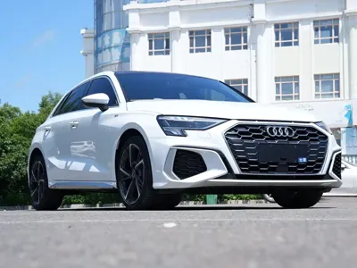 Audi A3 2022, 30000 км, за 21172.56 USD