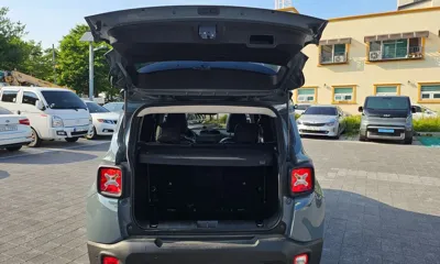 Jeep Renegade 2017, 127184 км, за 4527.69 USD - фото 13