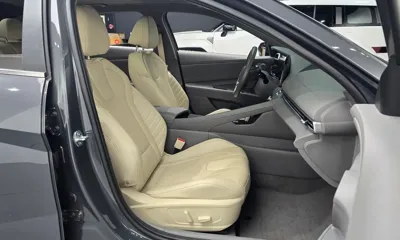 Hyundai Avante 2024, 47651 км, за 18248.65 USD - фото 10