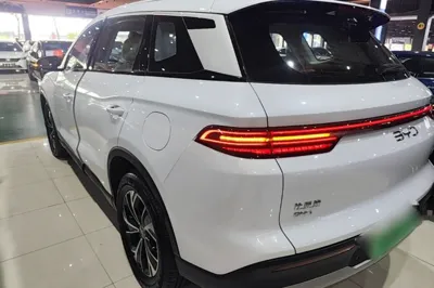 BYD Song Pro New Energy 2025, 22400 км, за 14171 USD