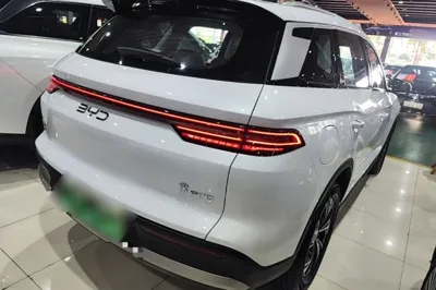 BYD Song Pro New Energy 2025, 22400 км, за 14171 USD - фото 6