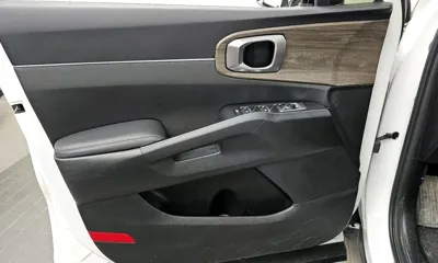 Kia Sorento 2021, 57927 км, за 14058.73 USD - фото 24