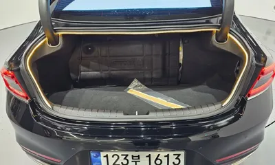 Hyundai Grandeur 2018, 197621 км, за 9386.57 USD - фото 20