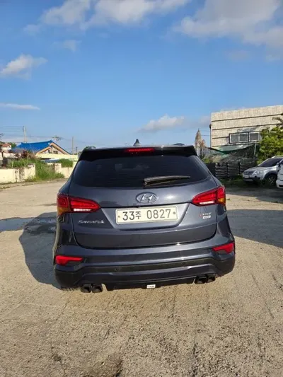 Hyundai Santafe 2017, 133000 км, за 8131.68 USD