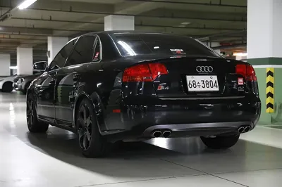 Audi S4 2006, 140700 км, за 12472.1 USD