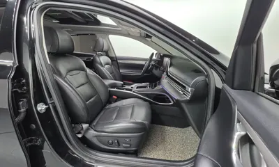 Hyundai Grandeur 2022, 99766 км, за 17318.89 USD - фото 10