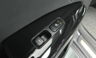 Kia K7 2016, 105598 км, за 5710.91 USD - фото 17
