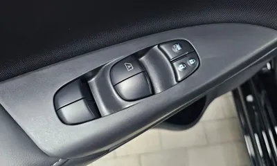 Nissan Sentra 2018, 34943 км, за 10505.45 USD - фото 14