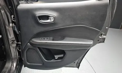 Jeep Compass 2018, 89537 км, за 6432.98 USD - фото 25