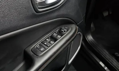 Jeep Compass 2018, 89537 км, за 6432.98 USD - фото 27