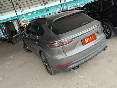 Porsche Cayenne 2022, 60000 км, за 64713.14 USD