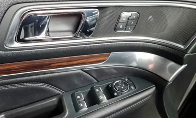 Ford Explorer 2019, 44952 км, за 14122.43 USD - фото 19