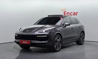Porsche Cayenne · 2021 год