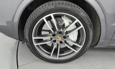 Porsche Cayenne 2021, 66498 км, за 56953.6 USD