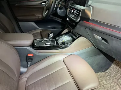 BMW X4 2023, 32254 км, за 29924.56 USD - фото 6