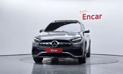 Mercedes-Benz GLA-Class 2020, 51283 км, за 19502.5 USD