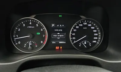 Hyundai Avante 2018, 98883 км, за 6449.51 USD - фото 8