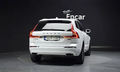 Volvo XC60 2021, 40379 км, за 25200.22 USD