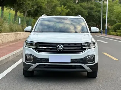Volkswagen Tacqua 2023, 19000 км, за 14572.56 USD