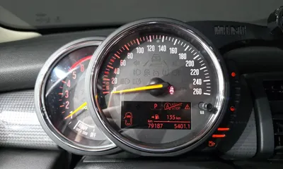 MINI Cooper 2018, 79187 км, за 6370.67 USD - фото 8